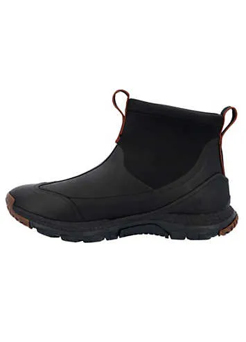 Black Outscape Max Boots by Muck Boots | Look Again