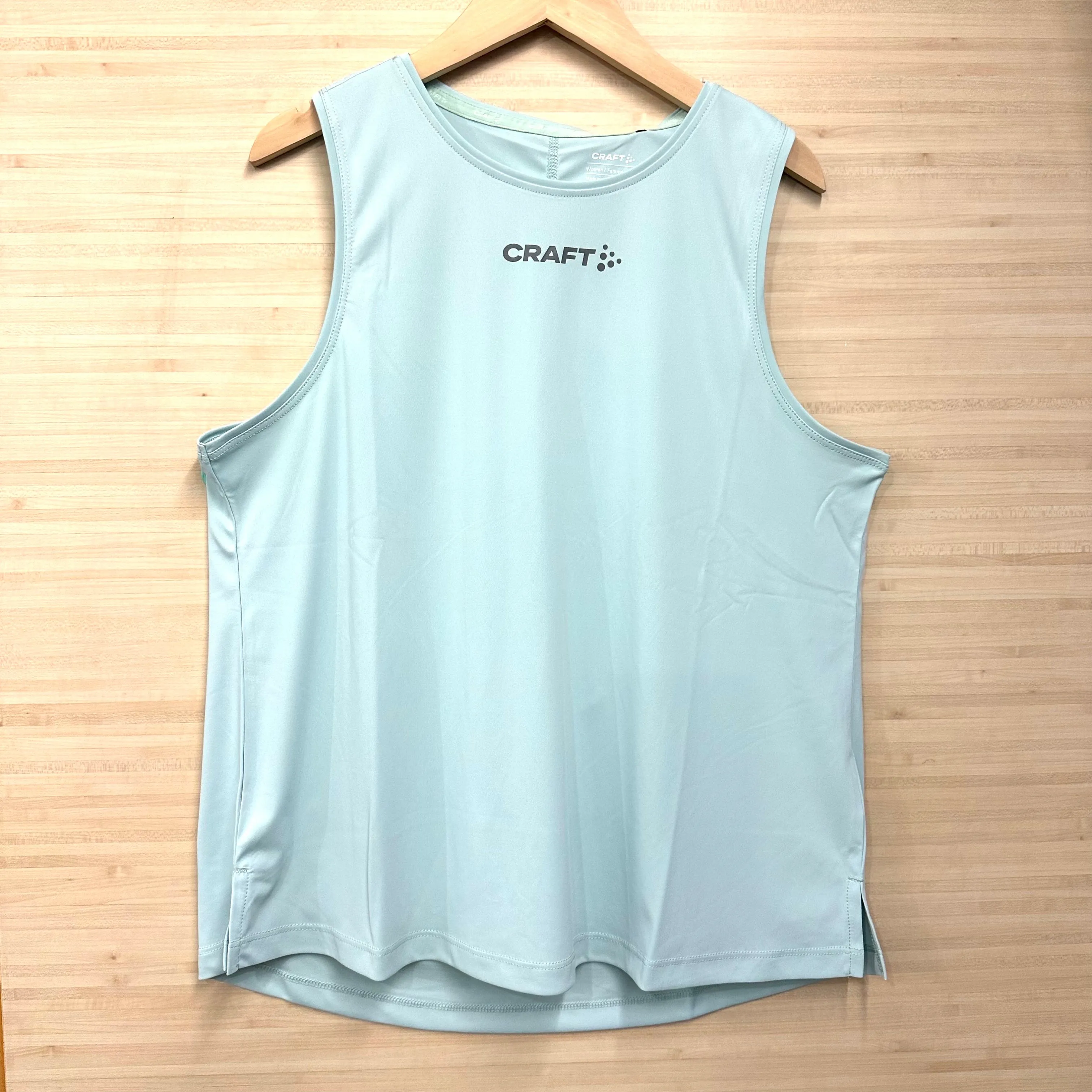 CRAFT Women's CORE ESSENCE SINGLET 2