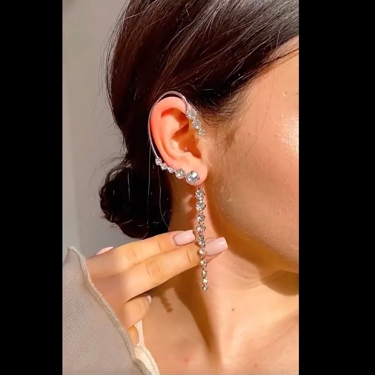 Crystal Cadence Ear Hook / Ear Cuff