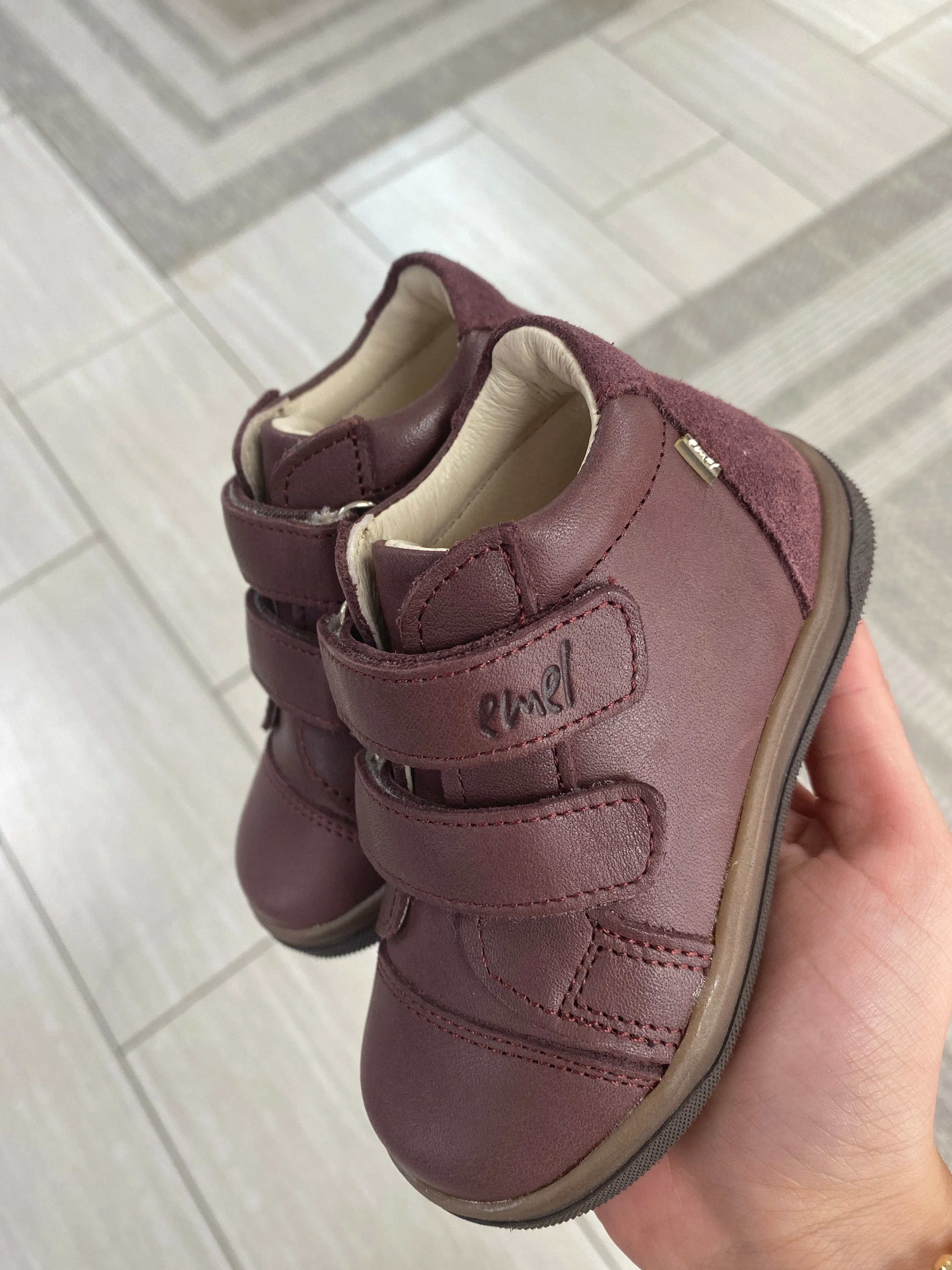 Emel Plum Baby Sneaker