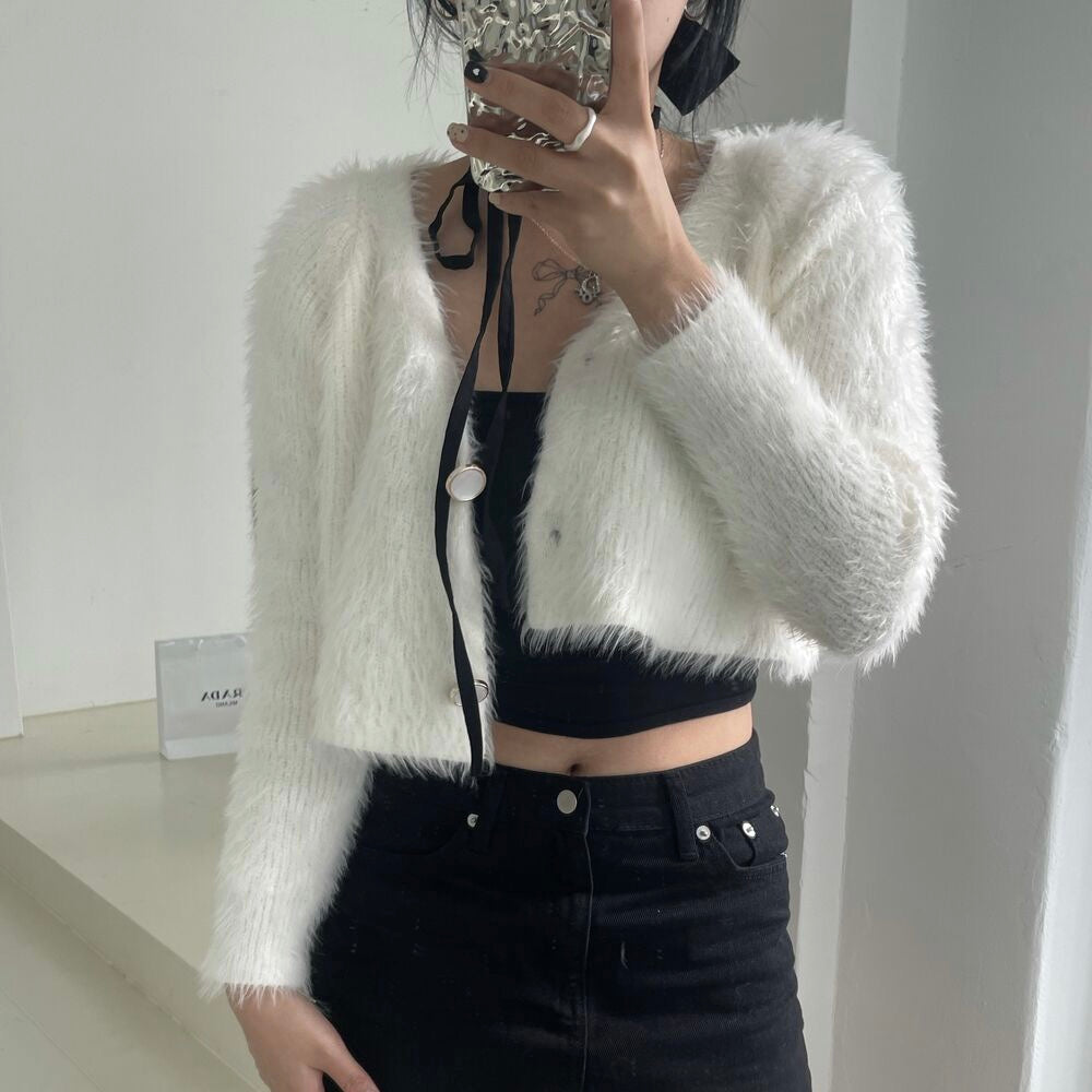 Fuzzy Cropped Sweater