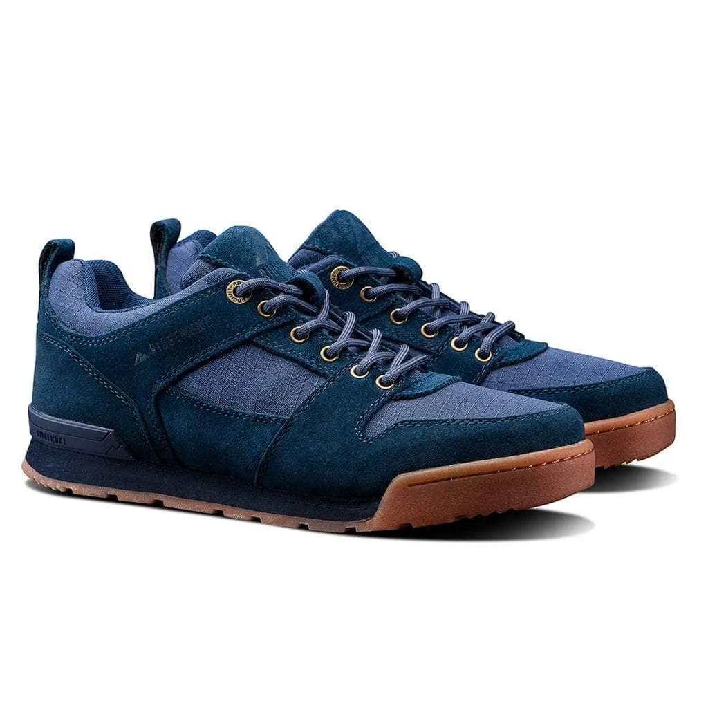 Monty Lo - Navy/Gum