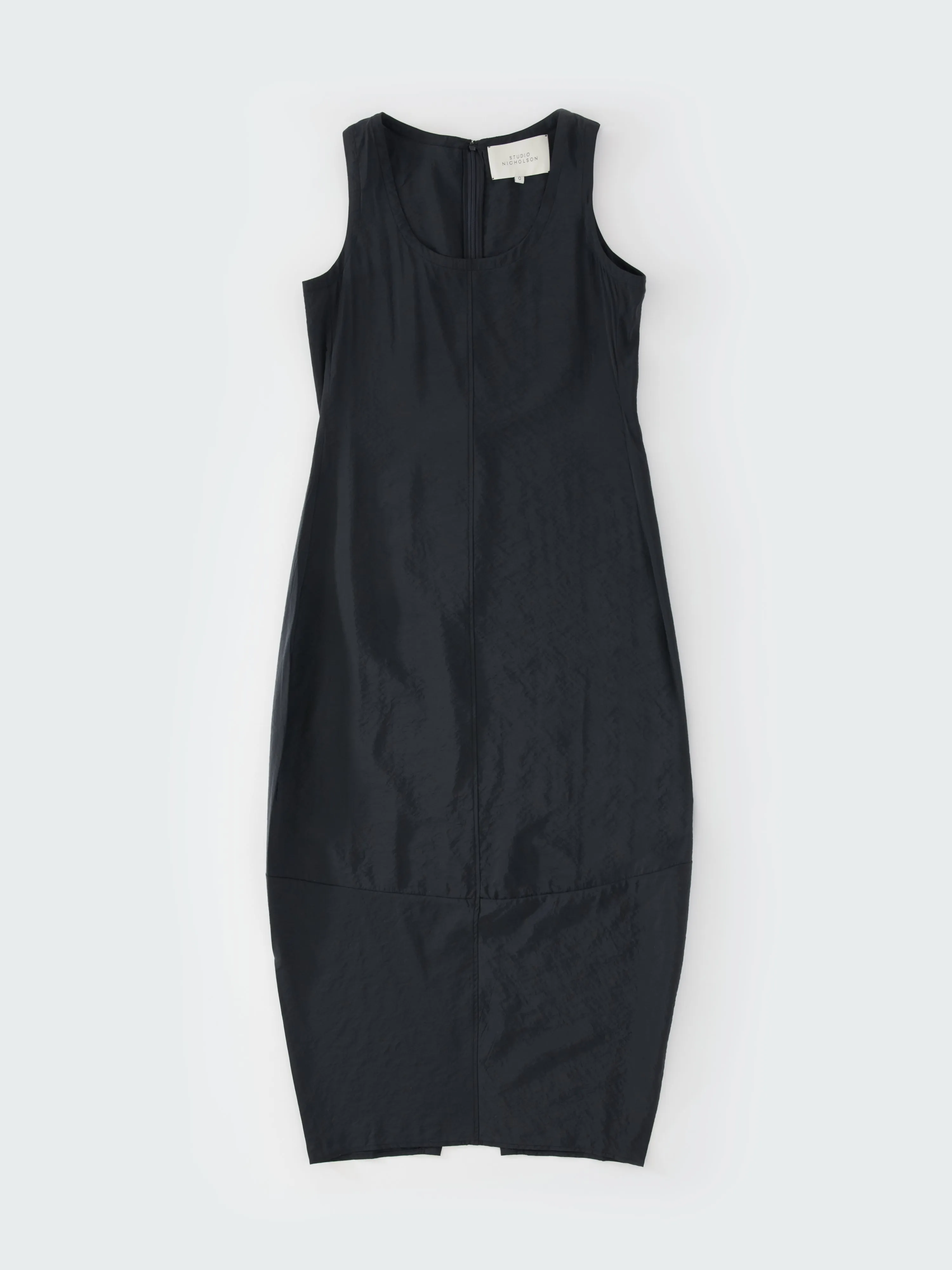 Ojos Dress in Darkest Navy