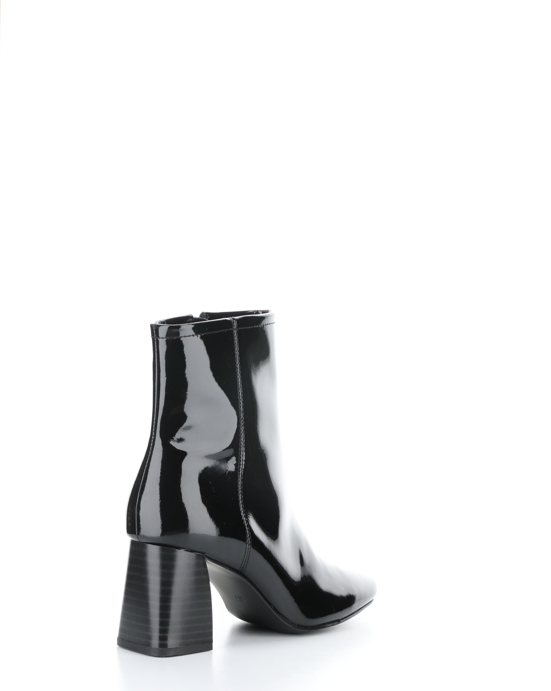 TAGUS BLACK Pointed Toe Boots