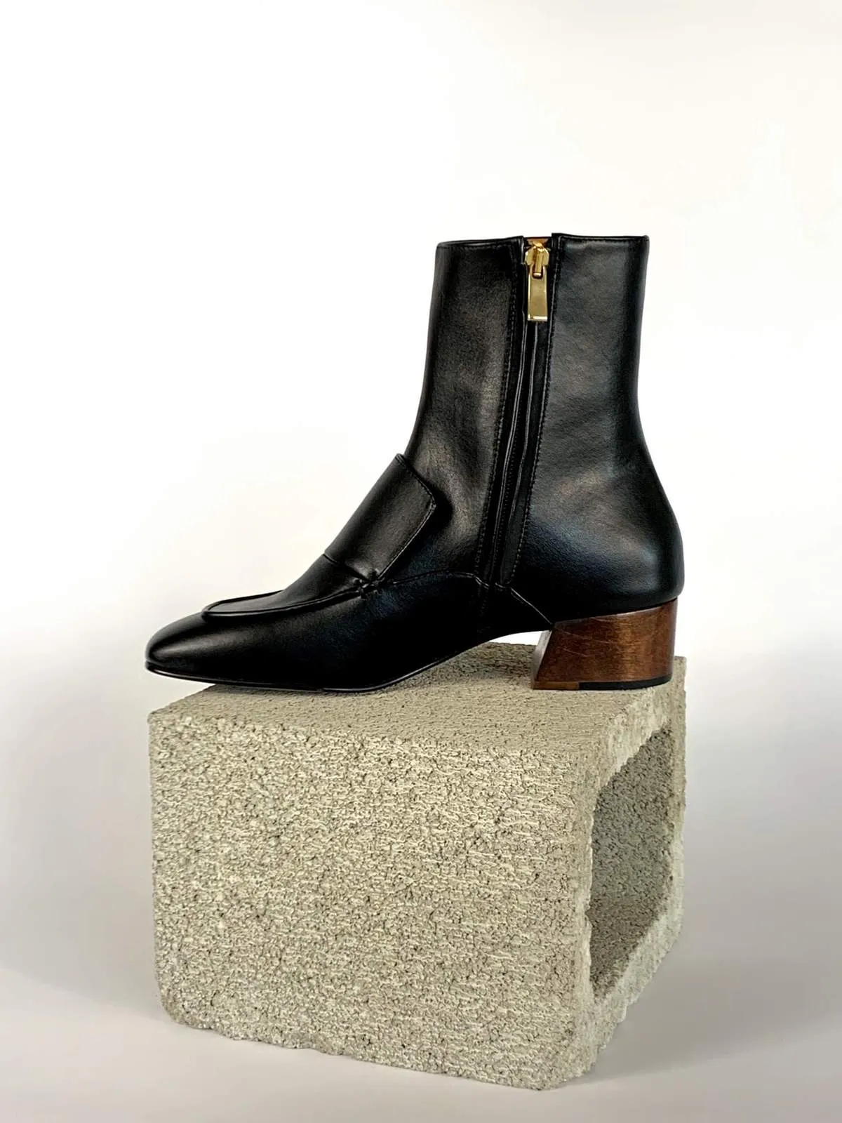 Taylor + Thomas Edie Boots - Black